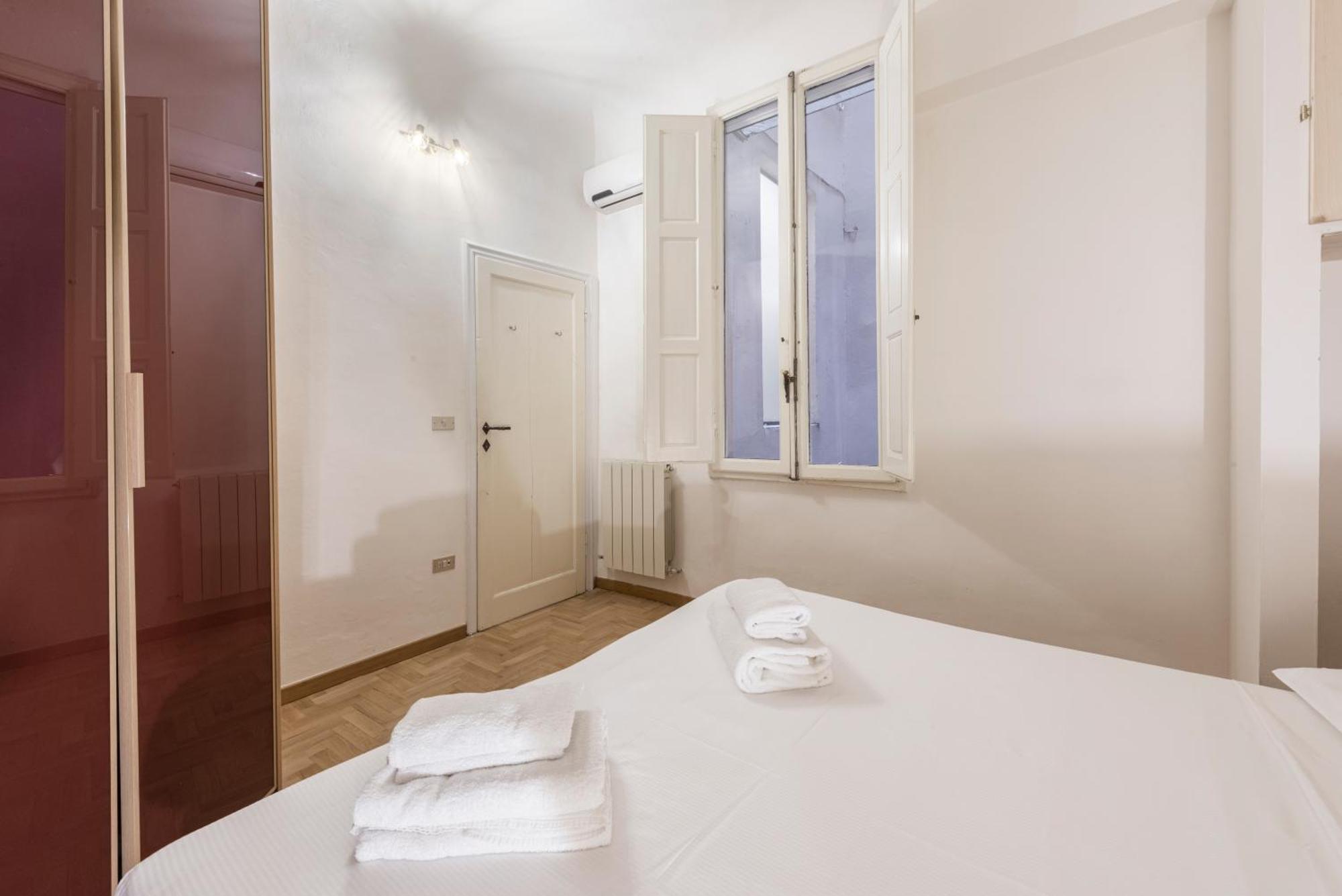 Santa Croce Retreat By Mmega Apartment Florence Exterior photo
